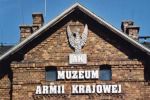 Zwyci�y�a konkurs historyczny Muzeum Armii Krajowej