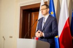 Premier og�osi� nowe zmiany dotycz�ce walki z koronawirusem